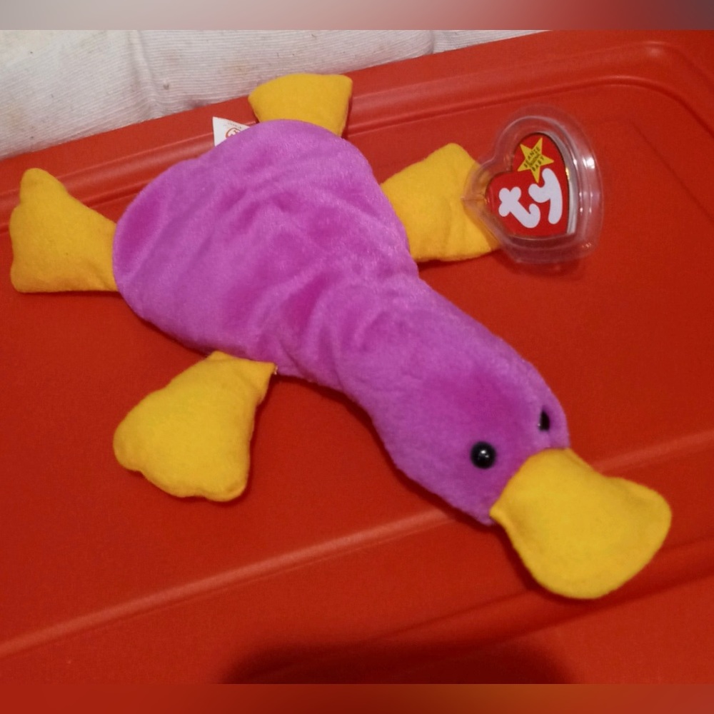 New TY beanie baby Patti the Platypus